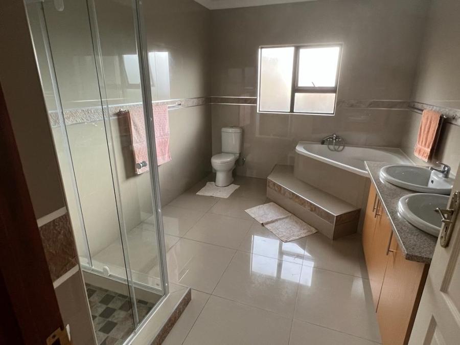 3 Bedroom Property for Sale in La Camargue Private Country Estate North West